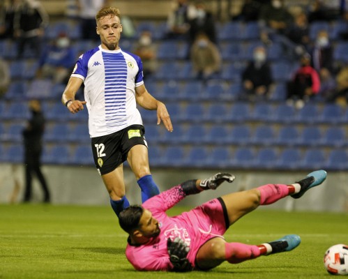 Manu Garrido completa la mitad del entrenamiento