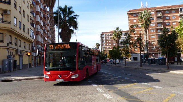 El consejo de la EMT aprueba el presupuesto de 2021, el nuevo organigrama y congelar tarifas