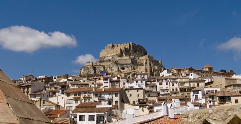 El PP y el Departament de Salut de Vinaròs se enzarzan por las pruebas PCR en Morella