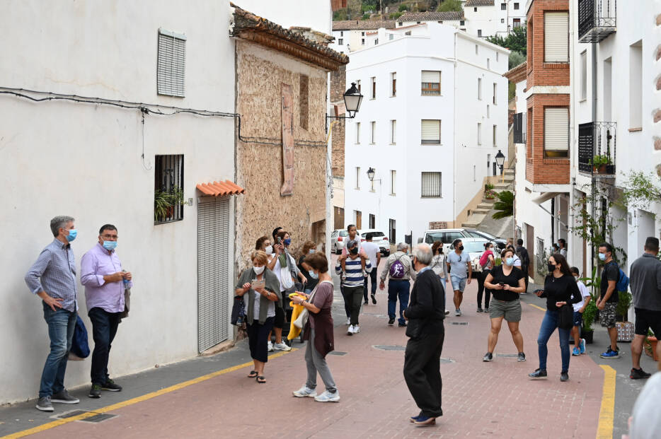 Sanidad registra 242 nuevos contagios de la covid y cuatro brotes en Vila-real y Vinaròs