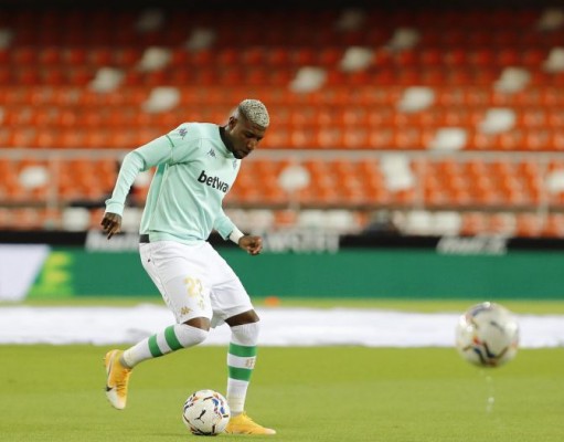 Emerson acelera para llegar al partido con el Elche