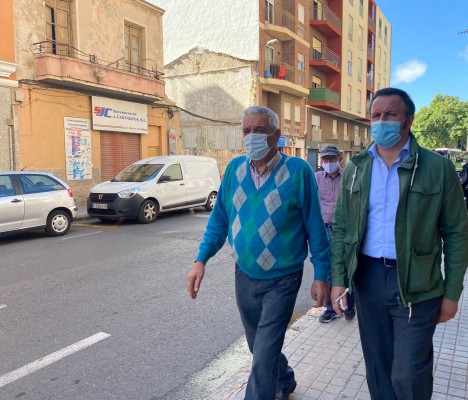 El PP de Elche insta al bipartito a no ejecutar el carril bus en Puertas Coloradas para no eliminar aparcamiento