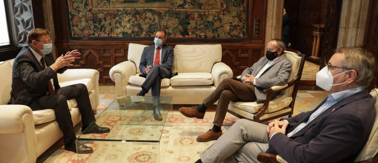 Puig y los agentes sociales mantienen una reunión sobre el planteamiento del toque de queda Foto:GVA - 