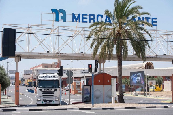 El grupo Dia pone el foco en Mercalicante con una tienda de gran formato