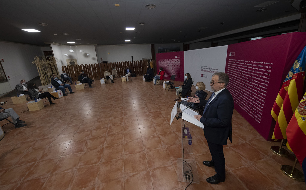 El toque de queda aboca al Ayuntamiento y a la Diputación a un nuevo 'confinamiento político'