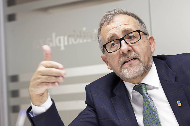 El presidente de la Diputación avala el estado de alarma y apela a la responsabilidad ciudadana