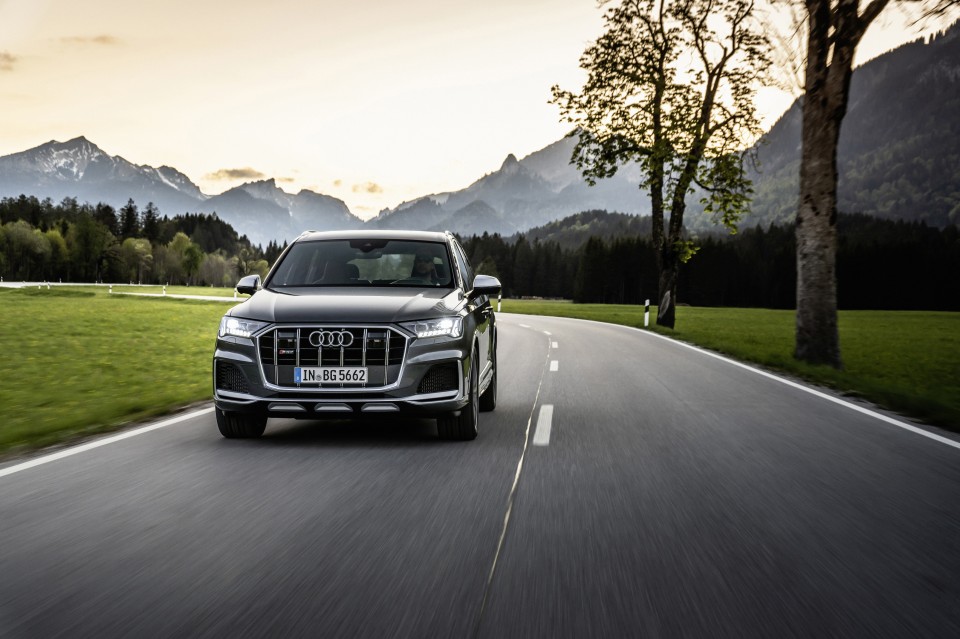 Audi SQ7 y SQ8 con motor V8 TFSI: prestaciones de nivel superior