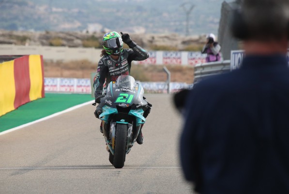 Morbidelli y Lowes ganan con autoridad, Masiá con velocidad 