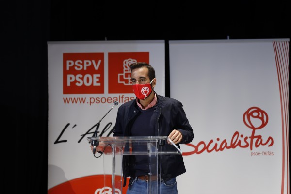 Muñoz: “El centrismo del PP se demuestra rompiendo gobiernos sustentados por la extrema derecha” 
