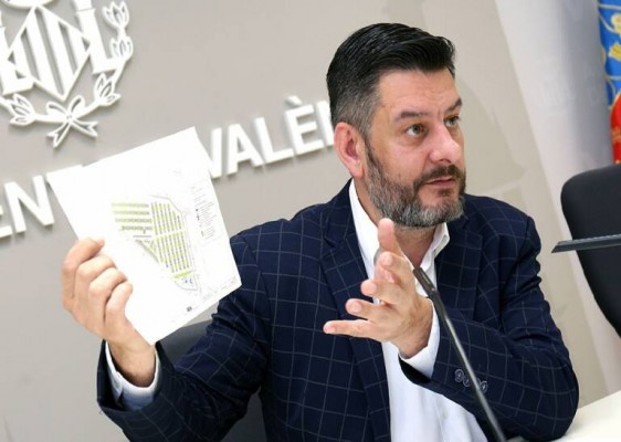València inicia los trámites para reformar la nave de pescadería del Mercado del Cabanyal