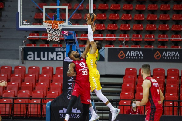 El UCAM, que jugará en Burgos el día 4, disputará 17 partidos en 3 meses antes del parón por la Copa