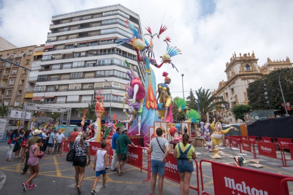 Estos son los festivos autonómicos acordados por el Consell: 'guiño' a les Fogueres con el 24 de junio