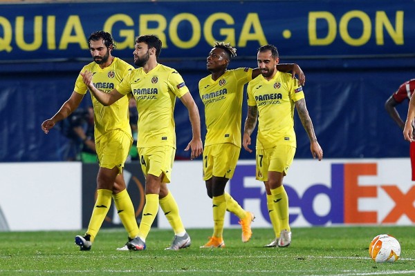 Alcácer desatasca la vuelta del Villarreal a Europa (5-3)