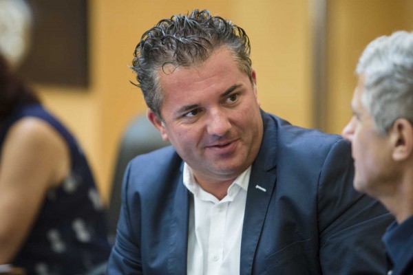 Cs exige la regularización de patinetes ante el aumento de su uso en Benidorm