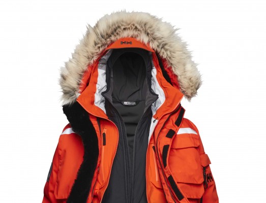 Helly Hansen presenta la innovadora Arctic Patrol Modular Parka