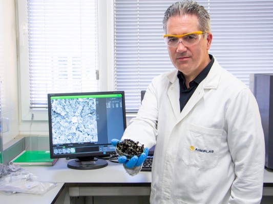 Dos plantas piloto ensayarán a nivel industrial la tecnología de captura de CO2 