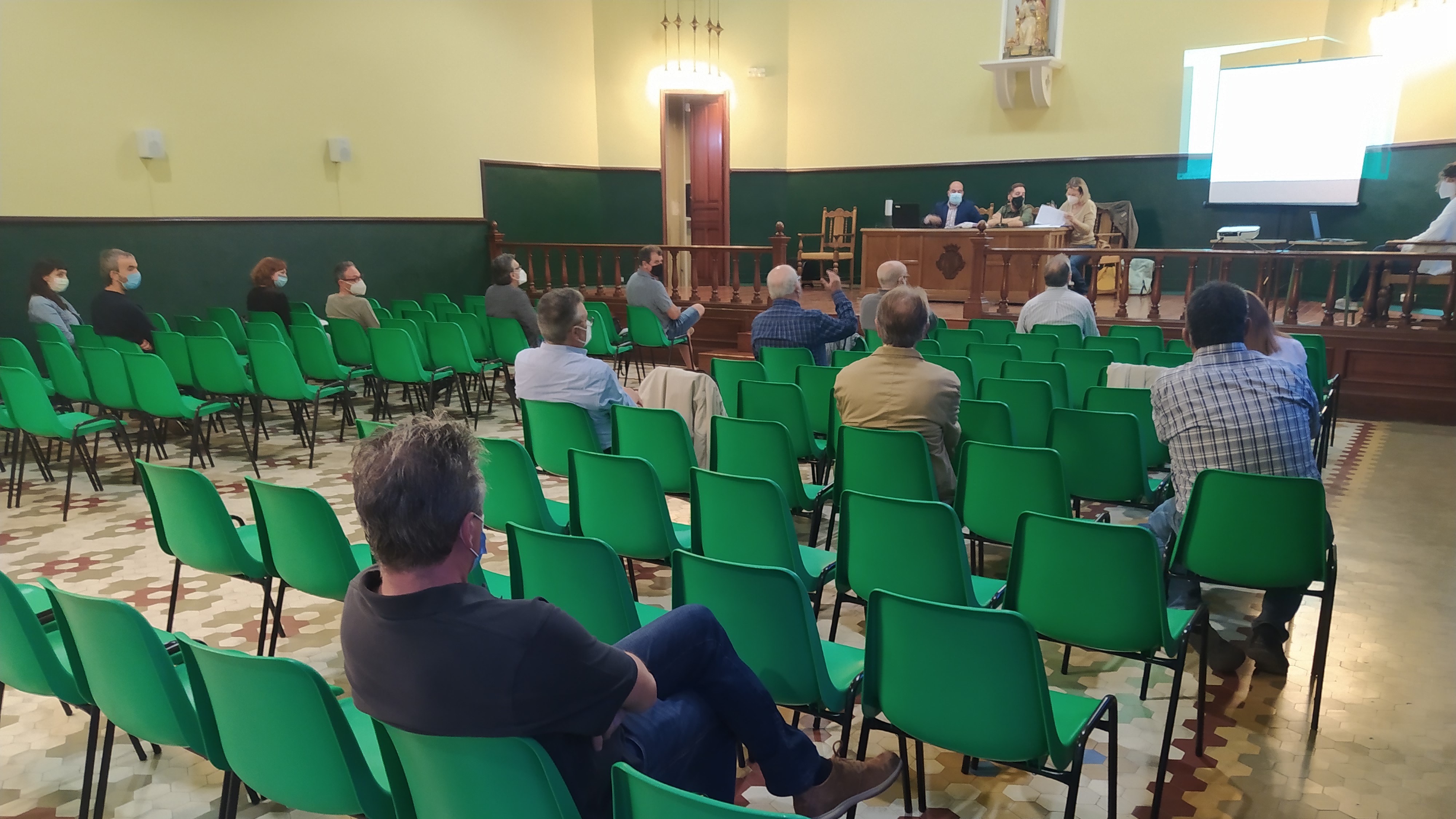 Navarro plantea recuperar huertos abandonados y actualizar la ordenanza del banco de tierras