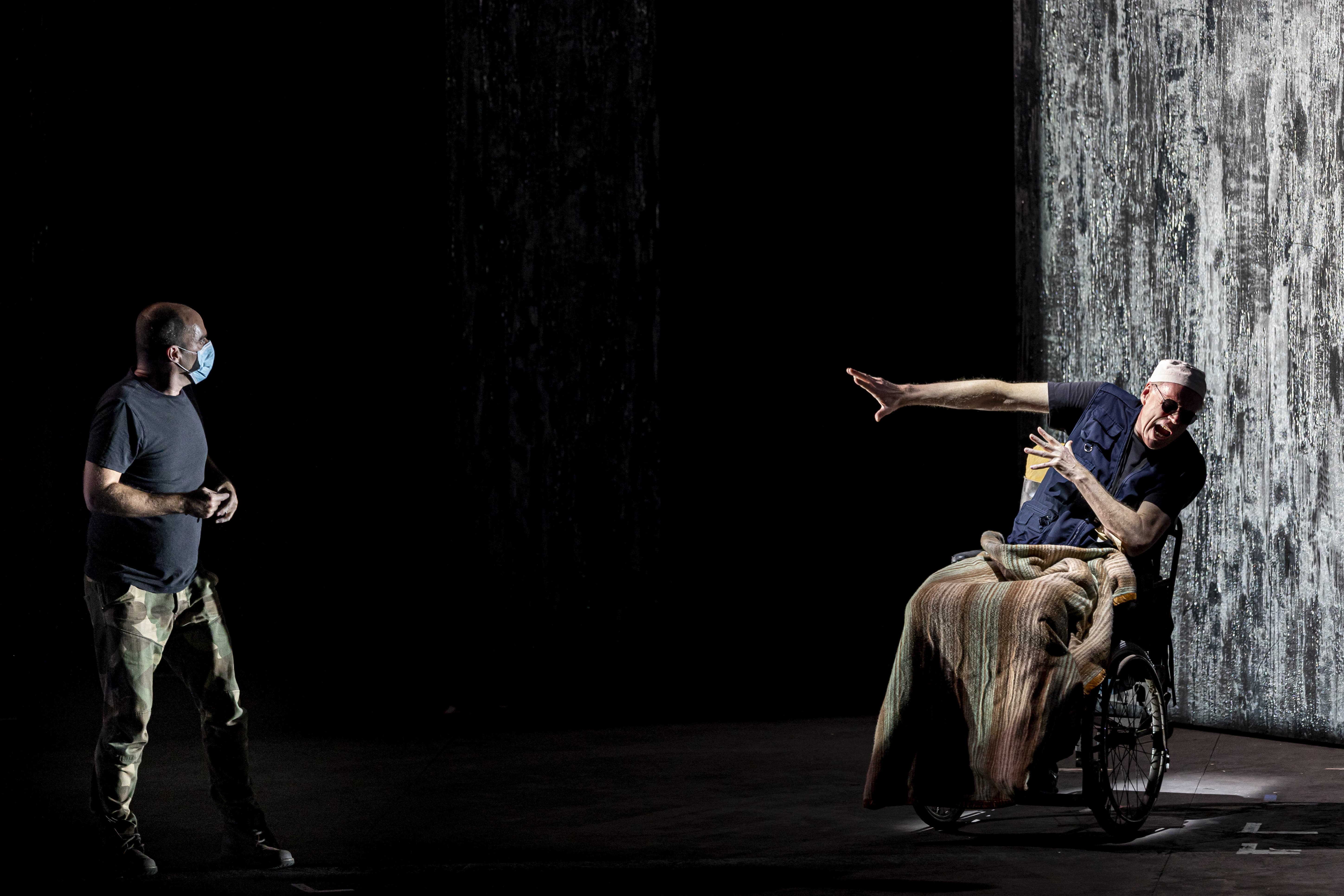 Les Arts prepara el estreno en España de la ópera 'Fin de Partie' de Kurtág 