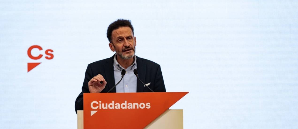 A Cs no le gusta el Gobierno pero tampoco quiere de presidente a Abascal, que prefiere el franquismo