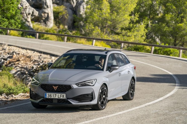 Cupra lanza el nuevo León
