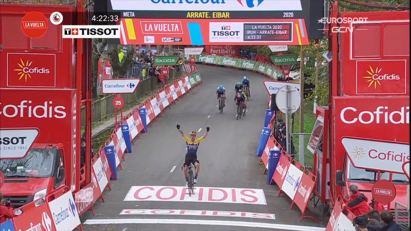 Roglic manda en Arrate y sigue de rojo un año después
