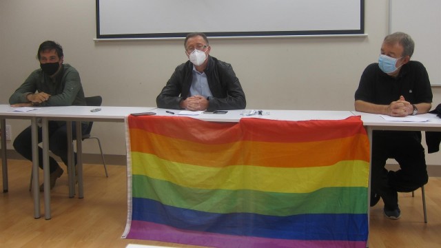 La AVL y el IEC añaden los términos 'efeminat', 'doneta' o 'amanerat' a propuesta de LGTBI Castelló
