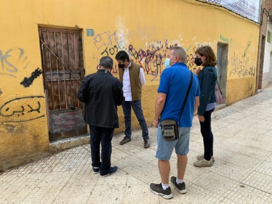 Los vecinos de San Antón se quejan tras las medidas restrictivas: 