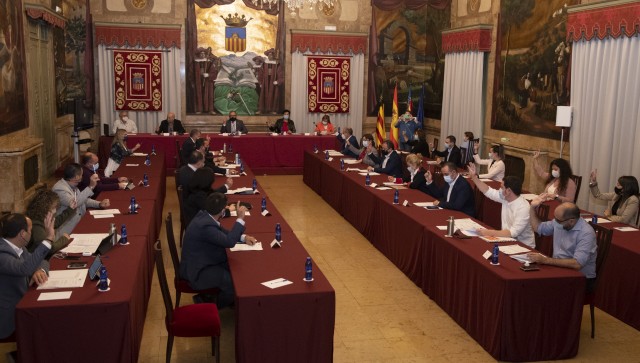 La Diputación muestra su apoyo al sector del ocio nocturno con una declaración institucional