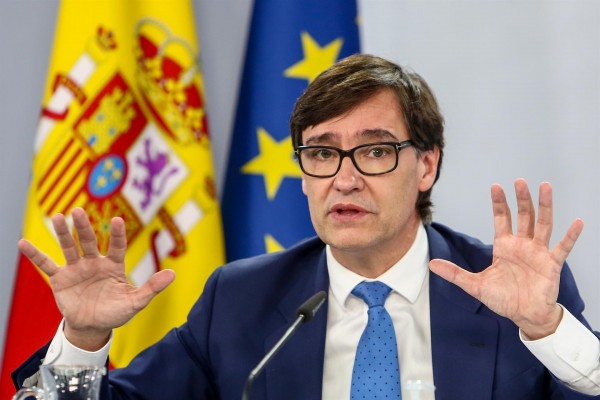 El Gobierno acepta estudiar la propuesta del toque de queda en la Comunidad de Madrid