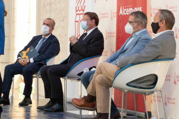 Los convenios colectivos elevan los sueldos un 4,25% de media en la provincia en el 'año covid'