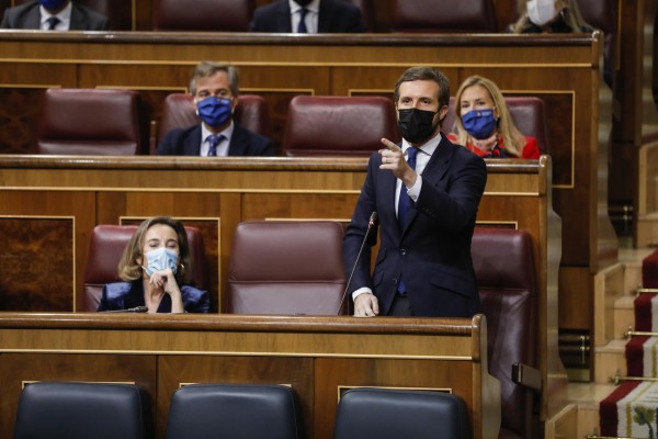 Casado sigue sin desvelar el voto del PP en la moción de Vox, una 