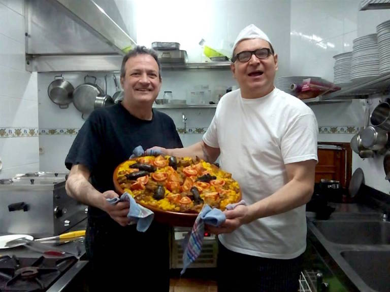 El centro se queda sin la cocina auténtica y valenciana de La Taverna d'Enric 