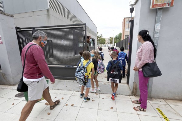 El 90,4% de los 249 centros educativos de Castellón no tiene ningún grupo confinado
