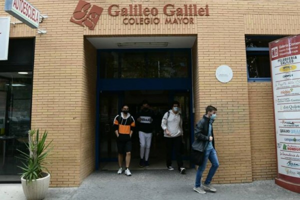 El Galileo Galilei, libre de covid tras dar negativo los últimos contagiados