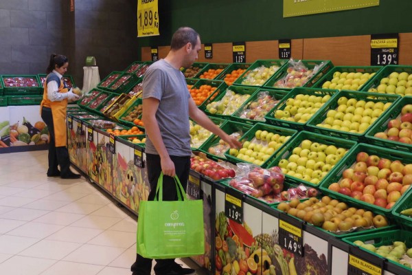 Comprea lanza Comprea PRO, la tarifa plana
de envíos para comercios y profesionales
