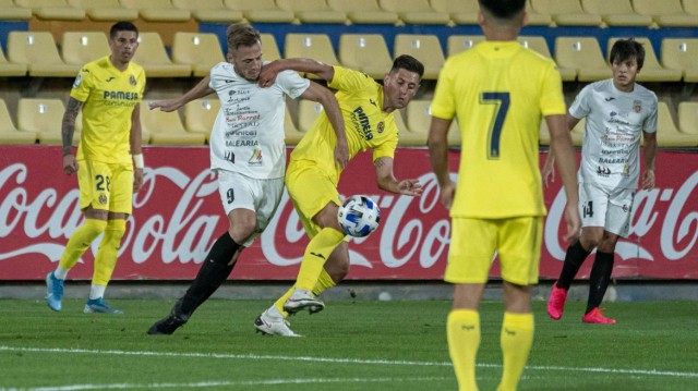 El Villarreal B cae en el estreno liguero en un igualado encuentro contra la Peña Deportiva (1-0)