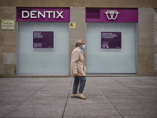 El cierre de la cadena Dentix afecta a las cinco clínicas que tiene en la Región de Murcia