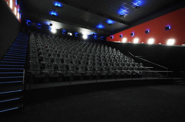 Los cines Aqua se equipan con la última tecnología de sonido y proyección