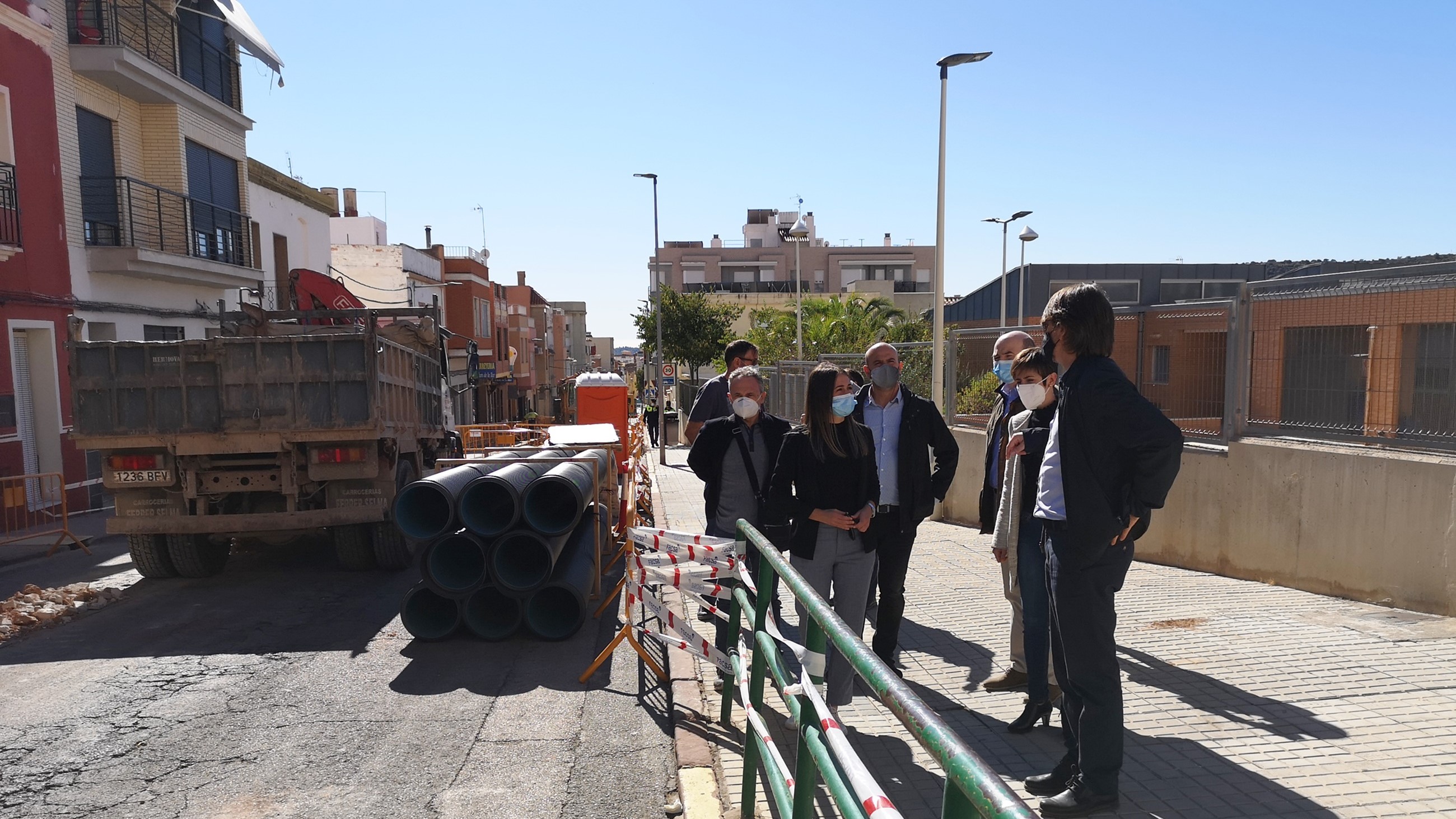 Facsa y la Vall renuevan la red de saneamiento y agua potable de la calle Xacó por 623.350 euros