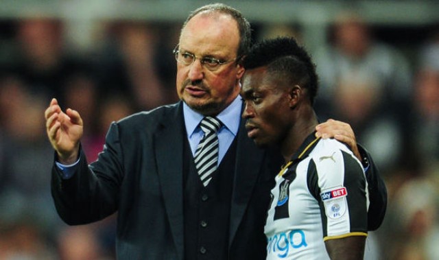 El Newcastle de Benítez se refuerza con el ghanés Atsu