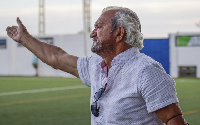 El mediático David Vidal deja de ser entrenador del Racing Murcia, al que subió a Tercera
