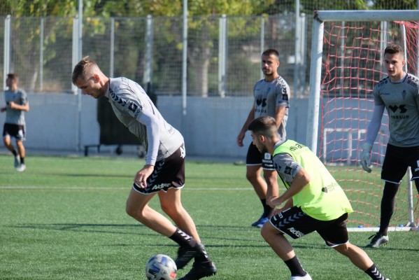 Aplazado el partido Murcia-Recreativo Granada por positivos de covid-19 en el equipo andaluz