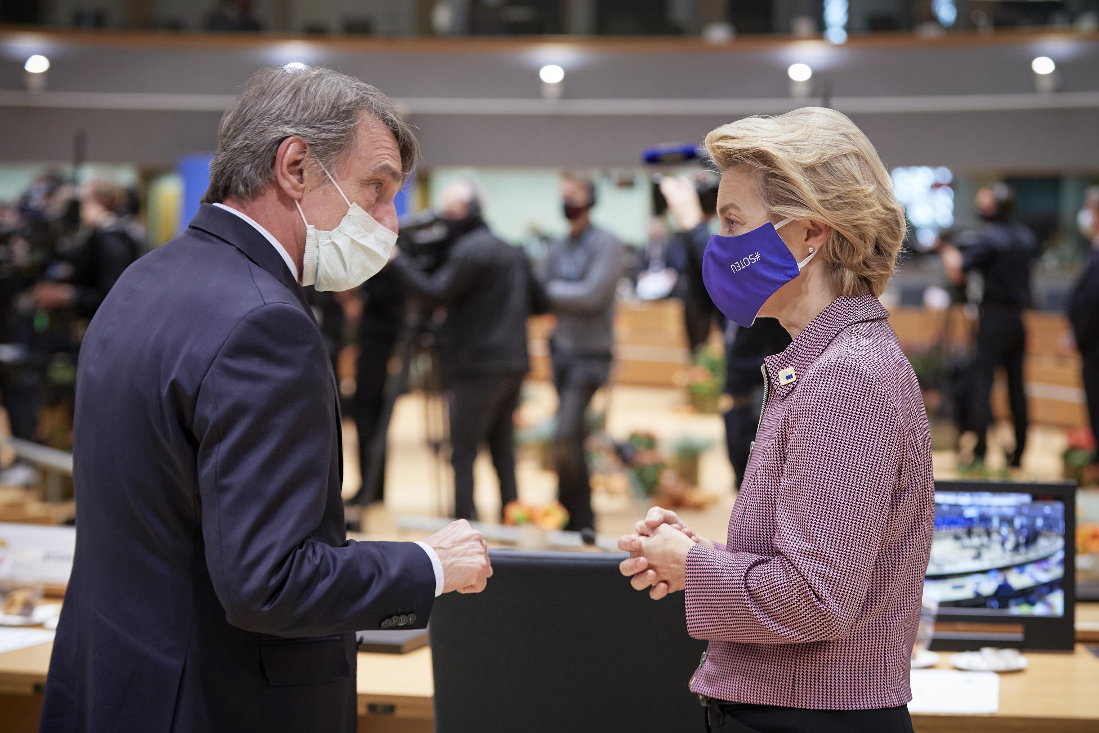 David Sassoli y Ursula von der Leyen. Foto: Zucchi-Enzo/European Council/dpa - 