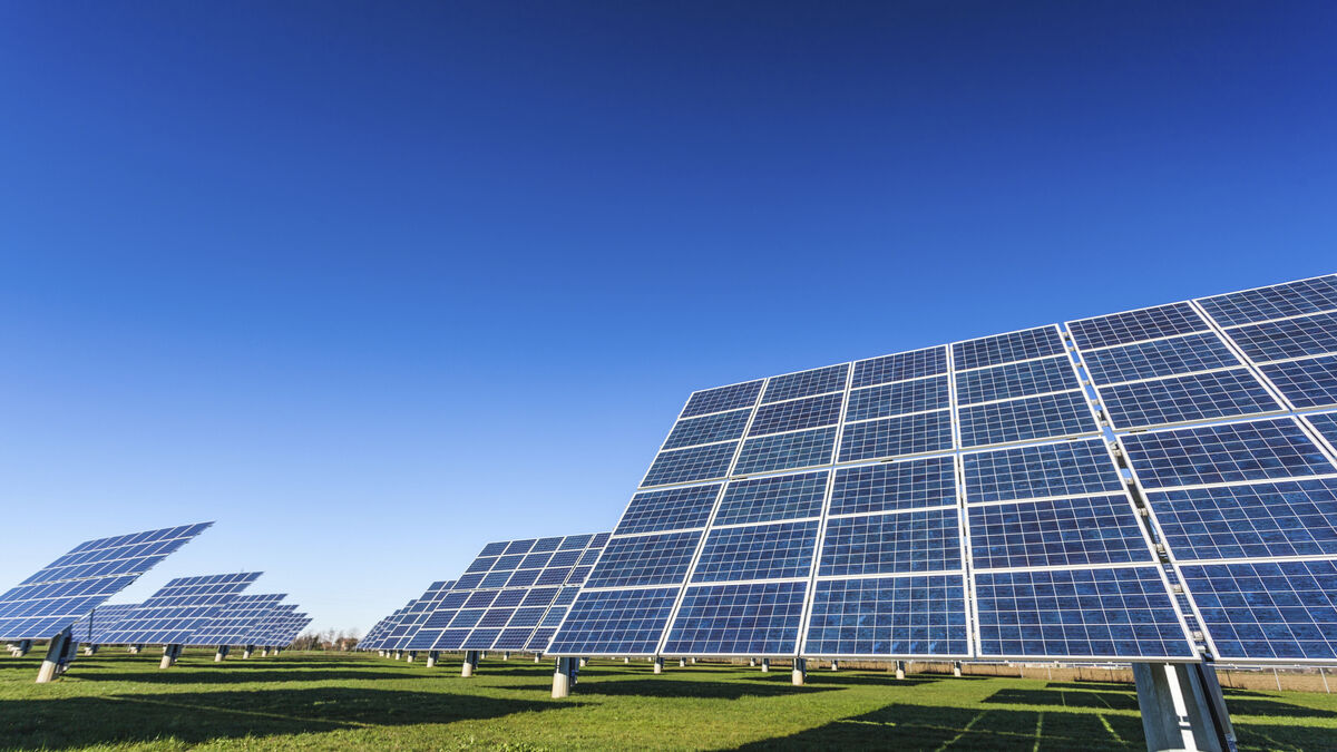 La ventaja competitiva del sector industrial fotovoltaico español requerirá las mejores tecnologías disponibles basadas en redes 5G