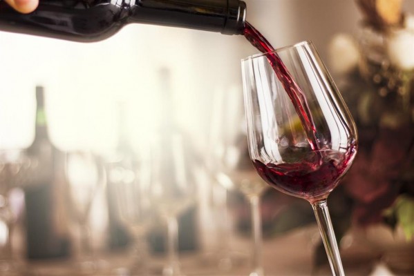 La lucha del vino por convivir con la pandemia: venta 'online' y nuevas fórmulas
