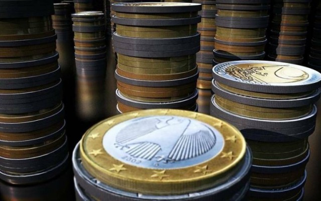 El Tesoro Público cobra el 0,32% de interés por sus nuevos bonos a cinco años