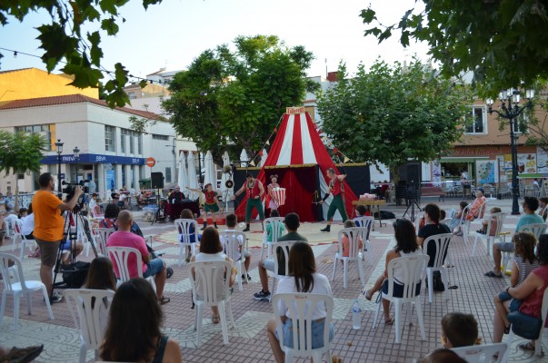 La literatura, el cine y los espectáculos a pie de calle se instalan desde este octubre en Oropesa del Mar 
