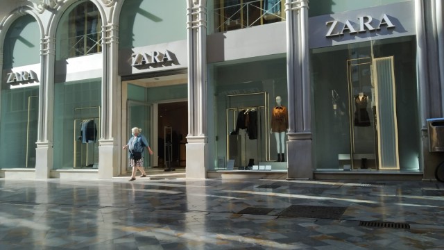 El cierre de Zara en el centro de Cartagena dejará en la calle a cerca de una decena de empleadas
