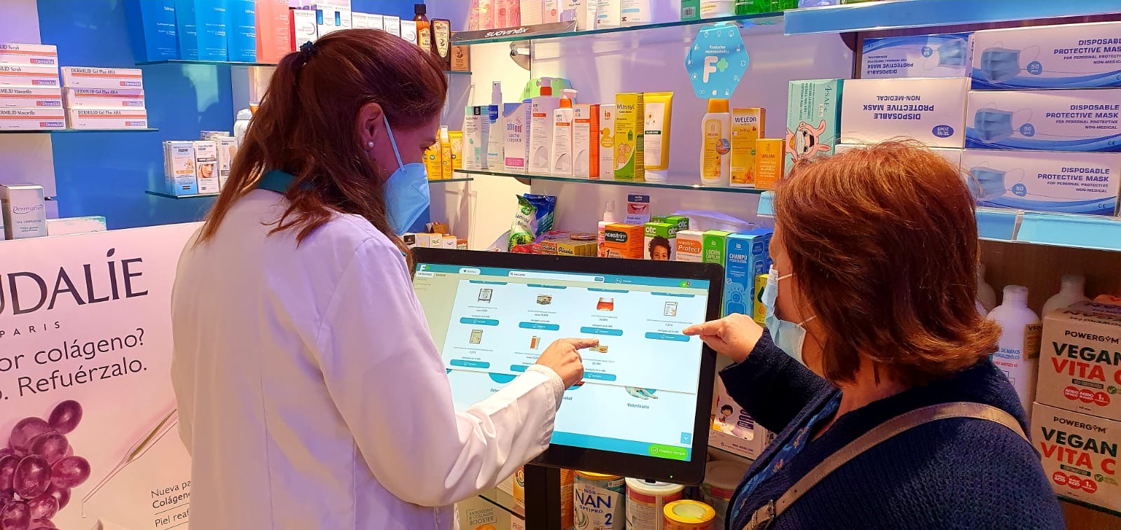 El kiosko digital de Hefame pondrá a disposición de las farmacias más de 15.000 referencias