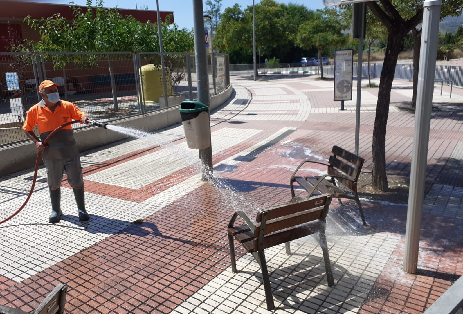 Benicàssim programa un plan de desinfección del cementerio con vistas a Todos los Santos